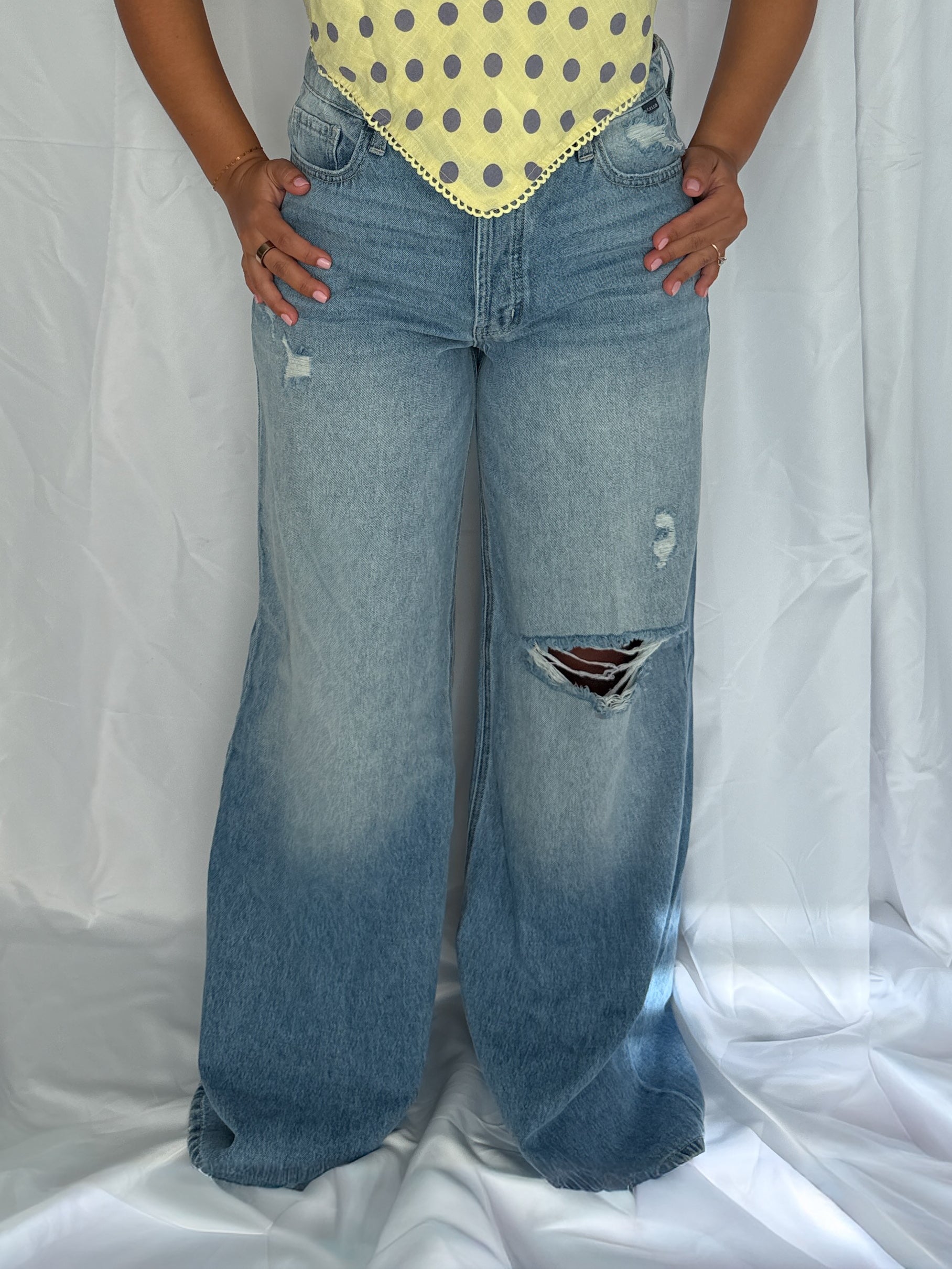 High Rise Wide Leg Jean