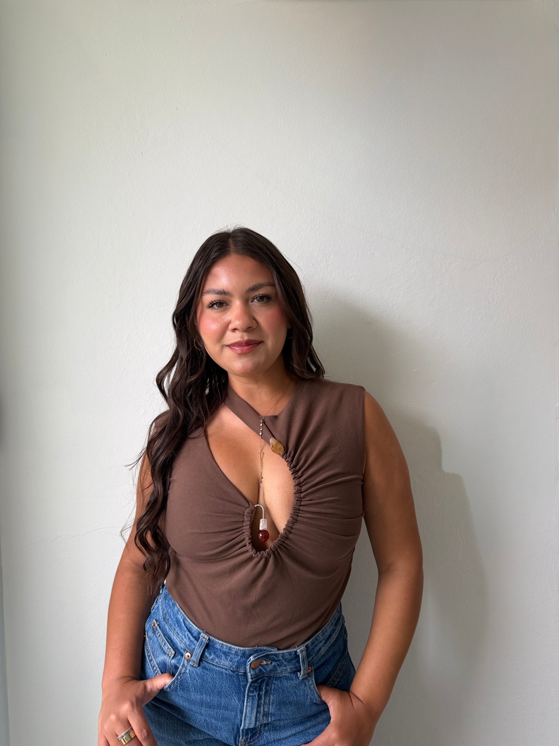 Toffee Cutout Front Top