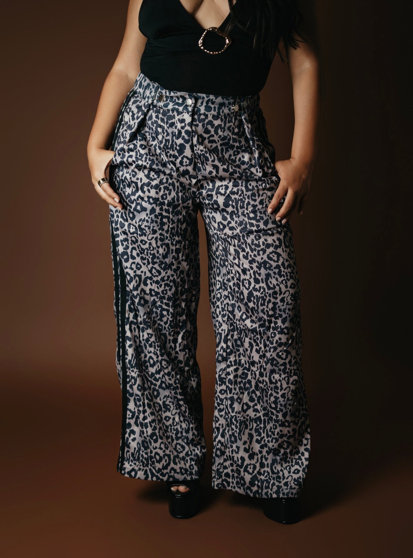 Leopard Wide-Leg Pants (BLACK)