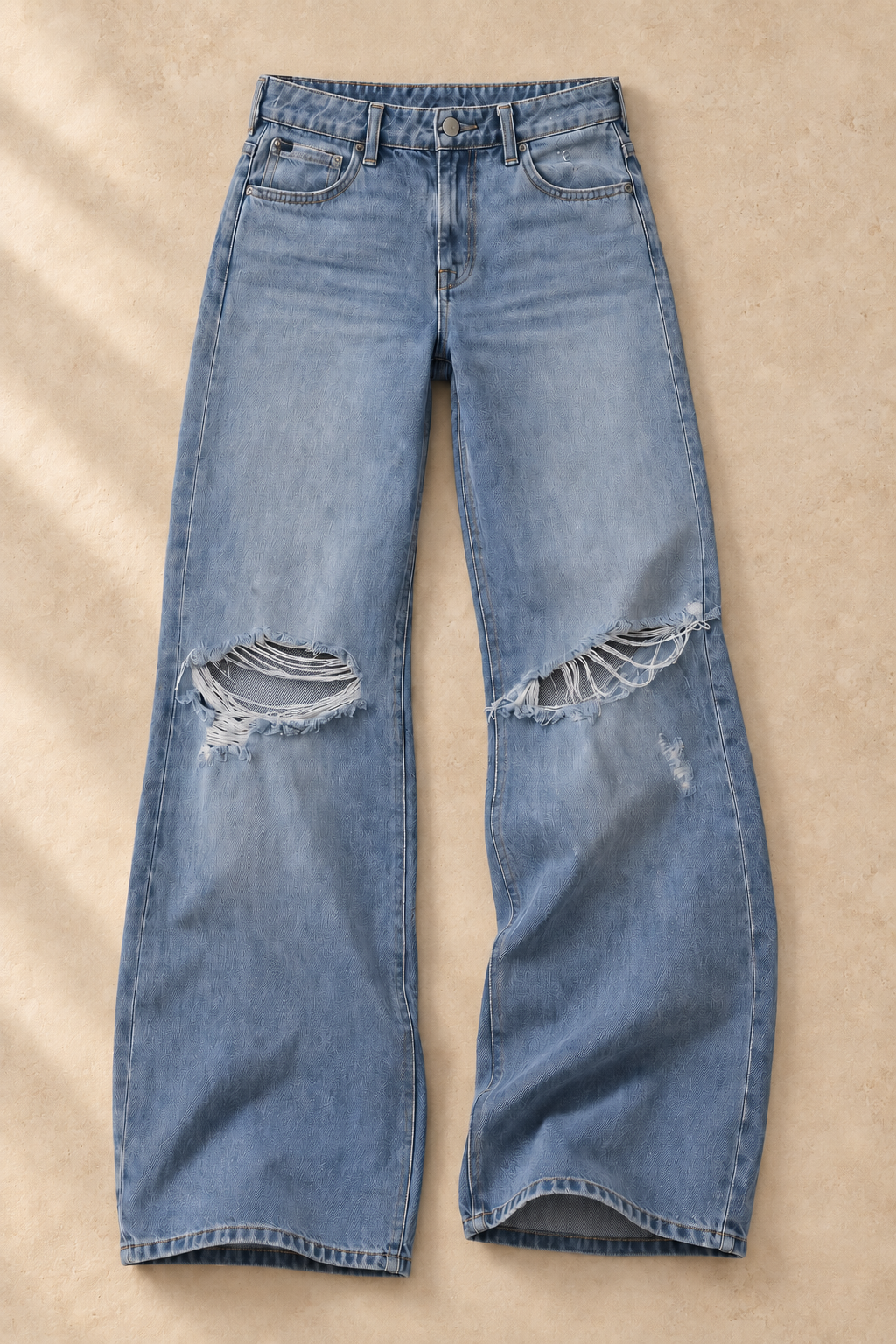 LOW RISE WIDE LEG JEAN