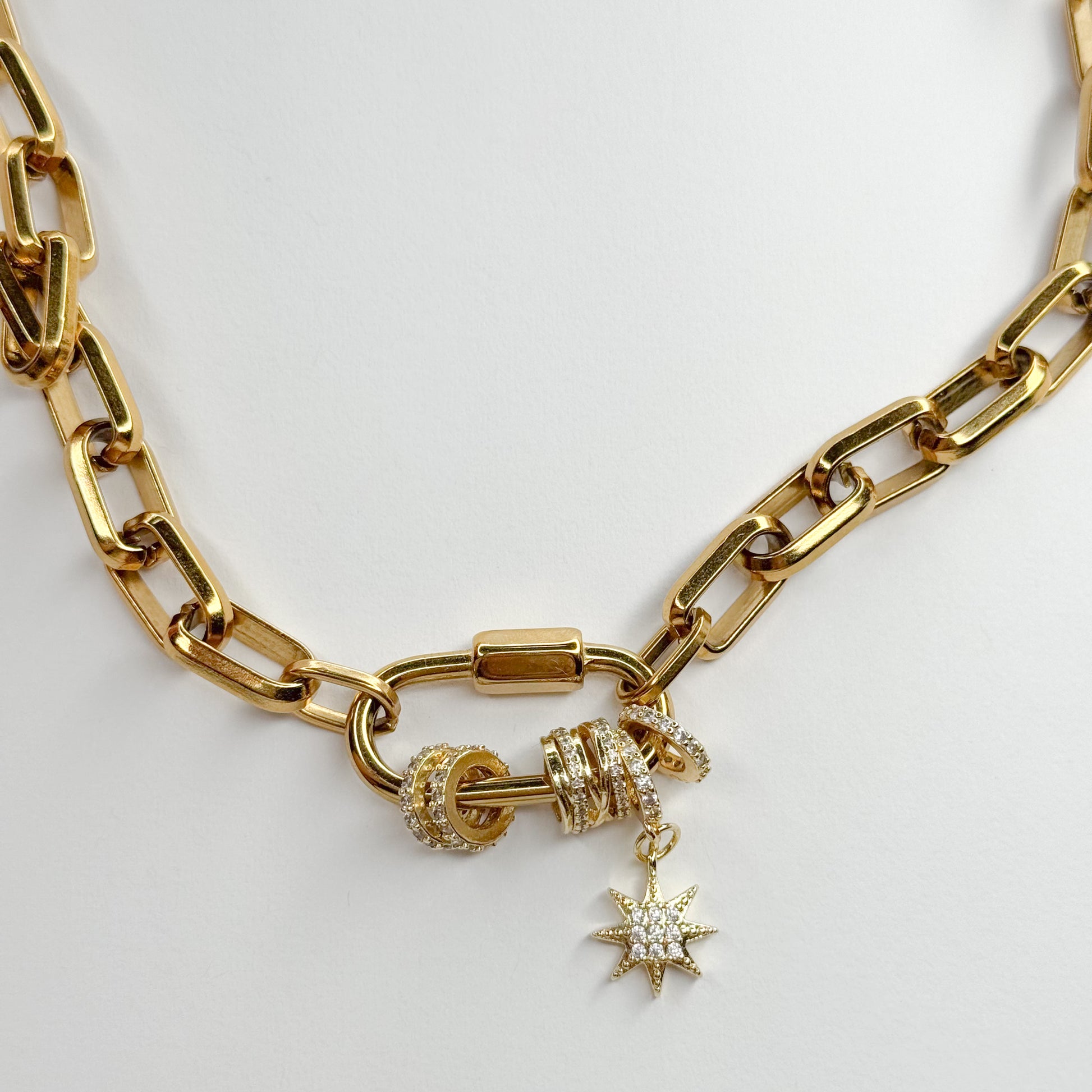Noa Necklace